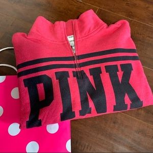 ❌ SOLD ❌ Victoria Secret Pull Over